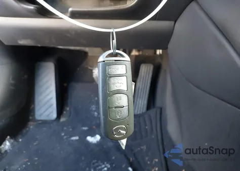 2018 Mazda Mazda6 Touring z USA, uszkodzony, nr VIN JM1GL1VM0J1335102